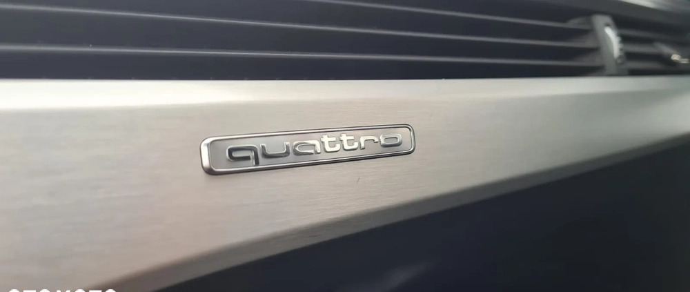 Audi A4 cena 85500 przebieg: 172000, rok produkcji 2016 z Busko-Zdrój małe 704